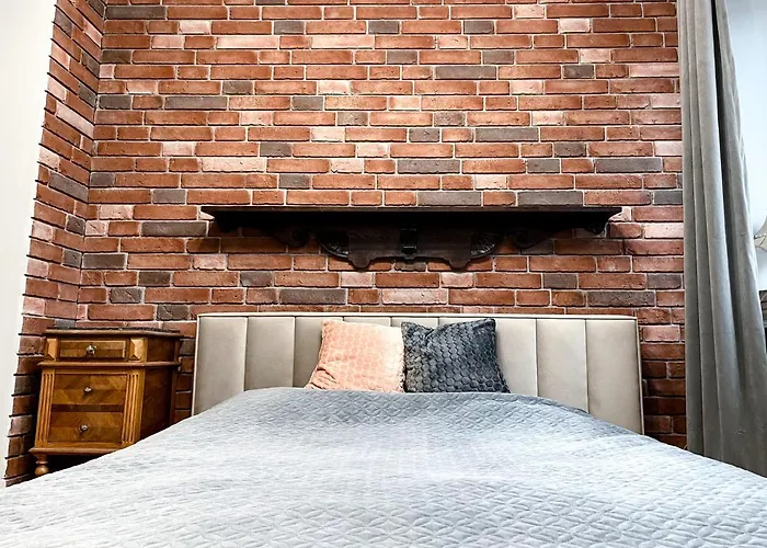 Perfect Powisle Apartment - With Parking Available